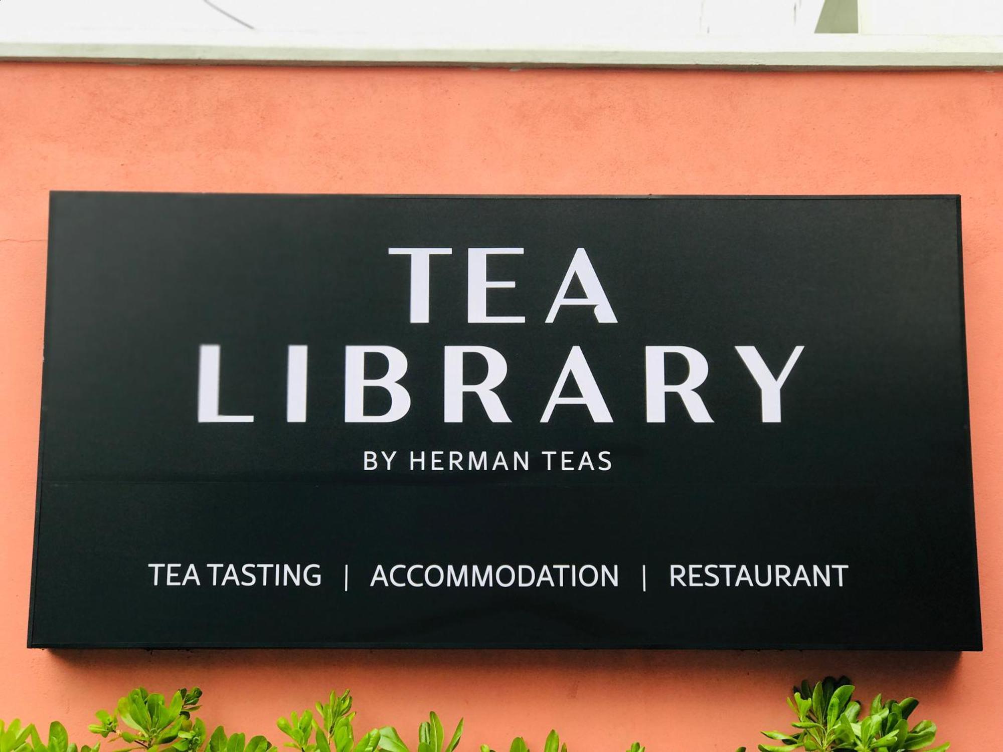 לינה וארוחת בוקר היקדואה Tea Library מראה חיצוני תמונה